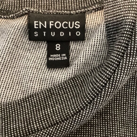En Focus Studio Short Sleeve Pocket Dress Sz 8 Gray 35P - Picture 7 of 8